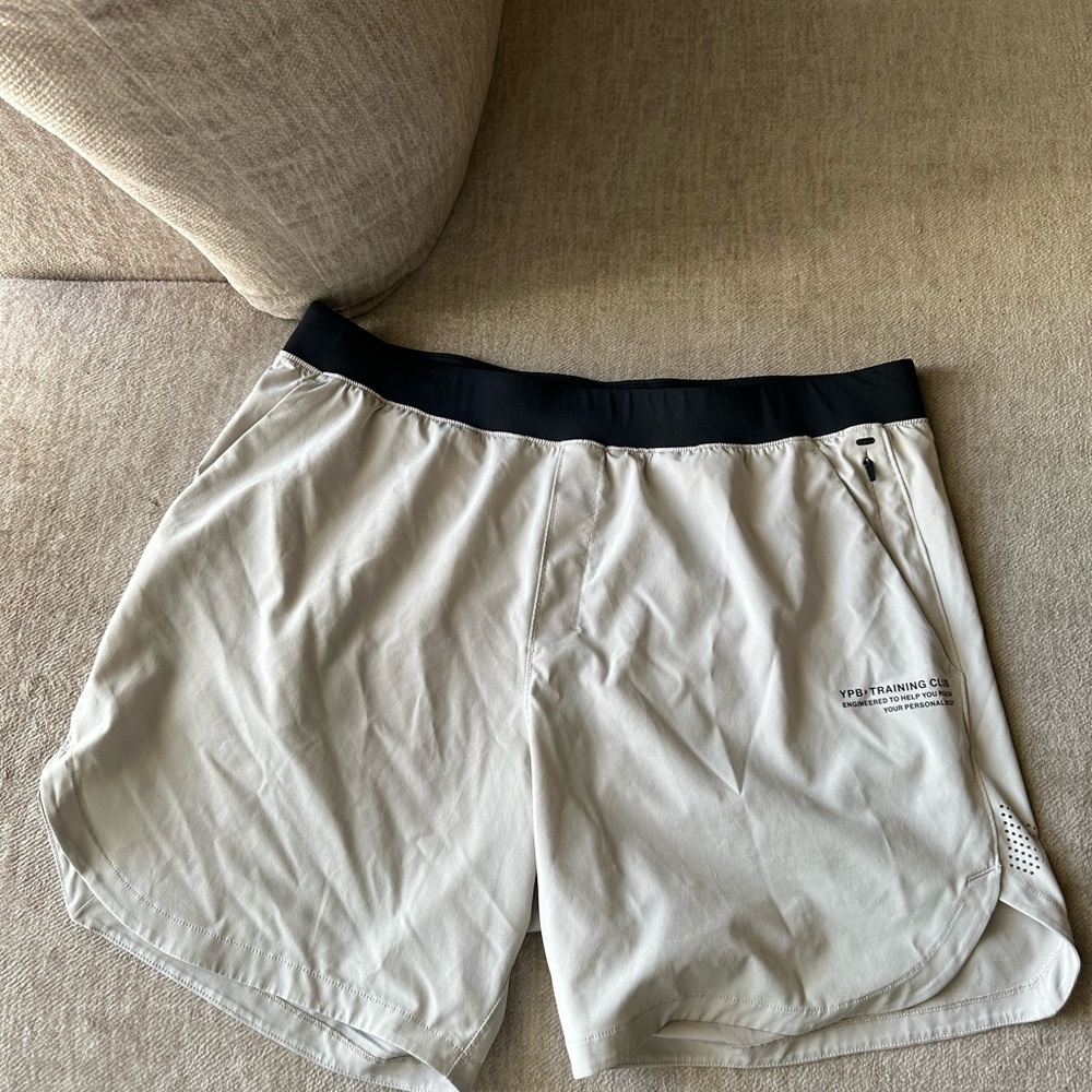 Abercrombie & Fitch YPB Men’s XL Grey Athletic Shorts!